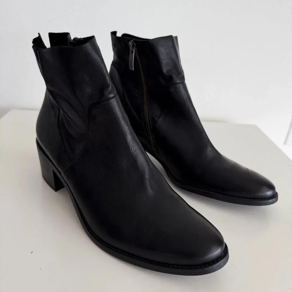 Paul Green Ankle Boots Womens 8 Black Leather Suzette Bootie Quiet Luxury Staple